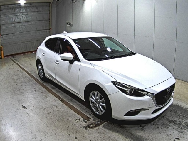 Mazda AXELA 2017 8347920-0