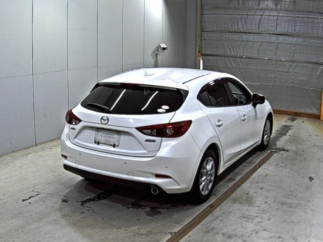 Mazda AXELA 2017 8347920-5