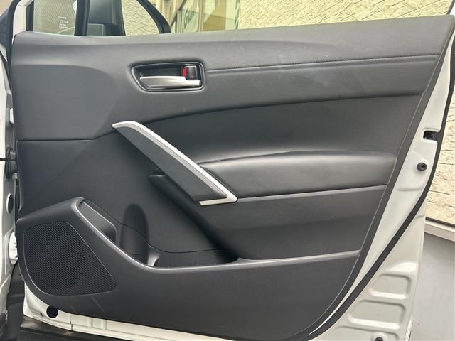 Toyota COROLLA CROSS 2023 8346779-6