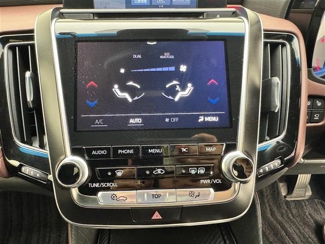 Toyota CROWN 2018 8347940-1