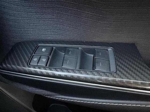Toyota CROWN 2018 8347952-11