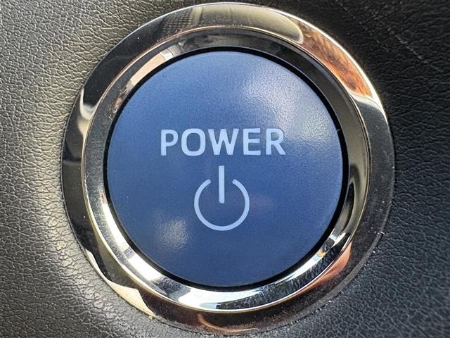 Toyota CROWN 2018 8347952-18