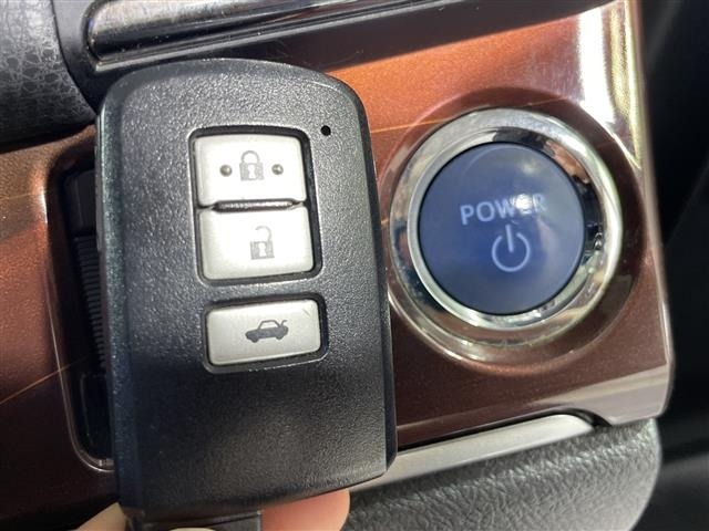 Toyota CROWN 2015 8347956-19