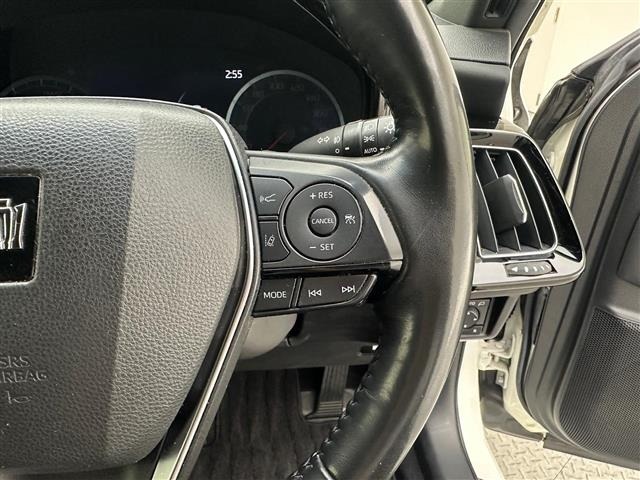 Toyota CROWN 2019 8347963-21