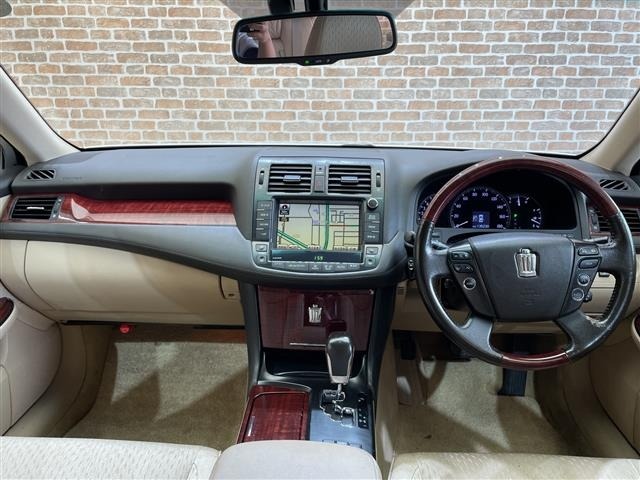 Toyota CROWN 2009 8347982-14