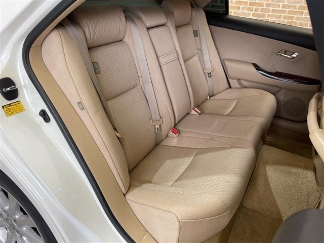 Toyota CROWN 2009 8347982-2