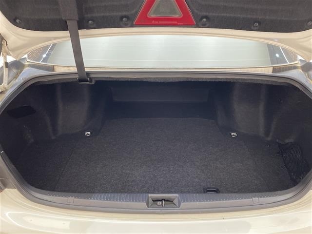 Toyota CROWN 2009 8347982-6