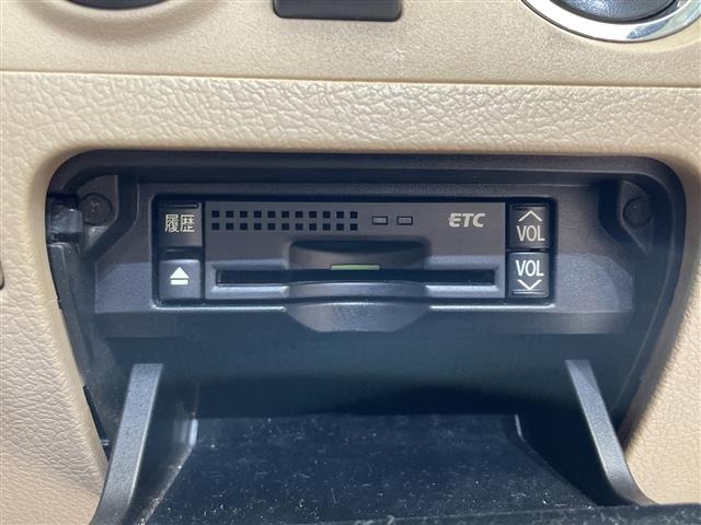 Toyota CROWN 2009 8347982-9