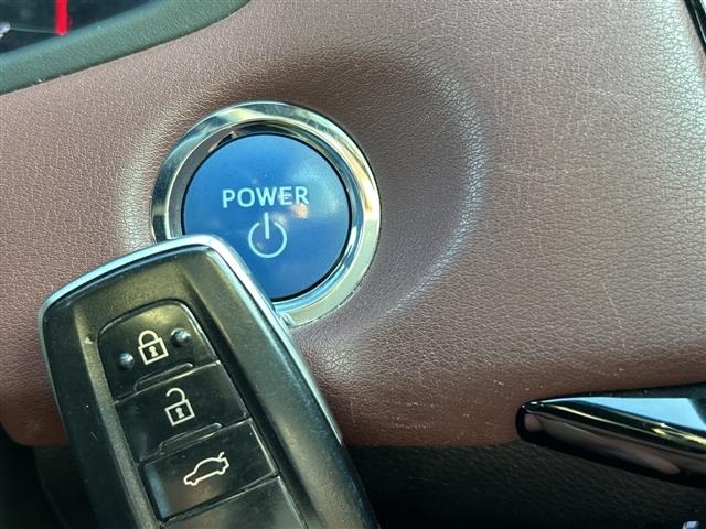 Toyota CROWN 2019 8347985-21