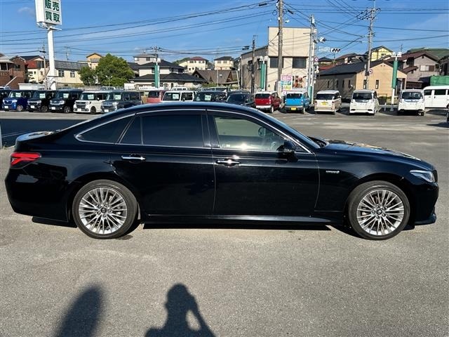 Toyota CROWN 2019 8347985-6