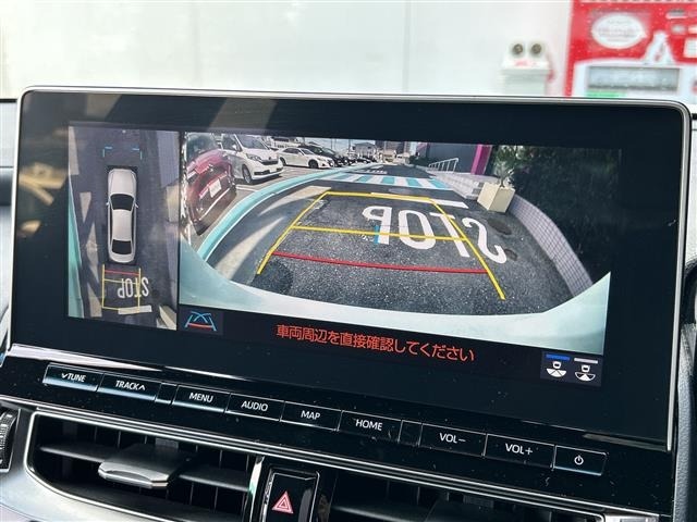 Toyota CROWN 2022 8348002-16