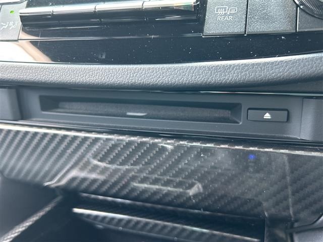Toyota CROWN 2022 8348002-19