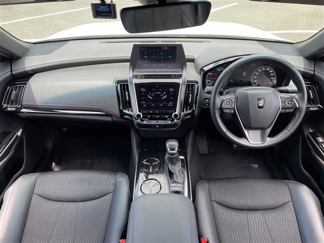 Toyota CROWN 2019 8348003-15
