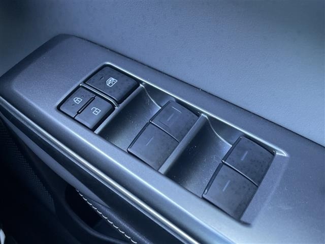 Toyota CROWN 2021 8348029-2