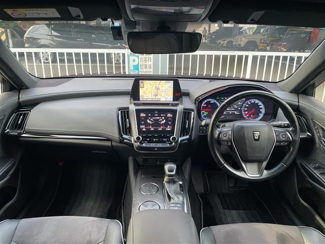 Toyota CROWN 2019 8348109-14