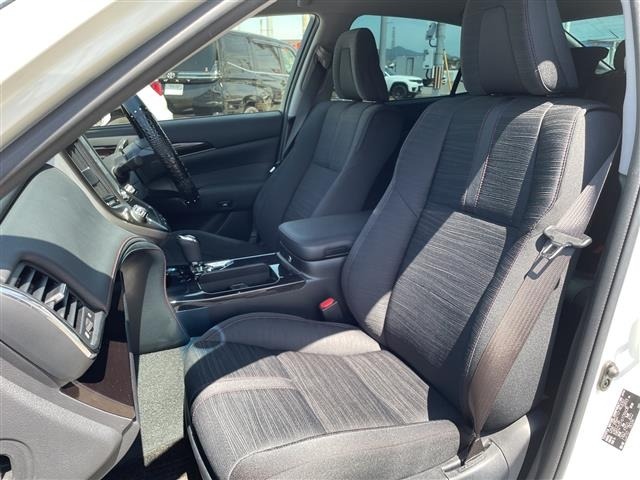 Toyota CROWN 2016 8348116-4