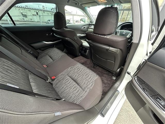 Toyota CROWN 2010 8348123-22