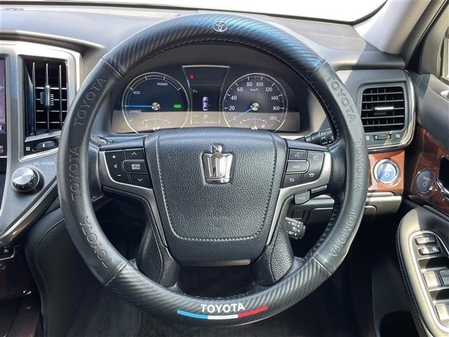 Toyota CROWN 2014 8348136-17