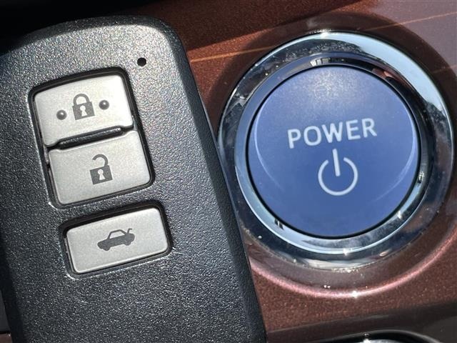 Toyota CROWN 2014 8348136-8