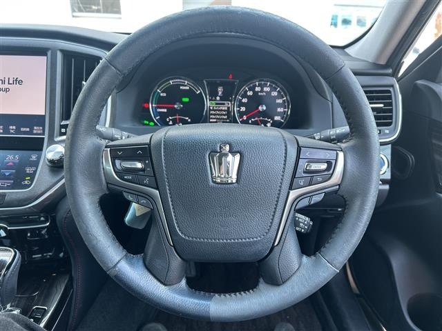 Toyota CROWN 2016 8348158-1