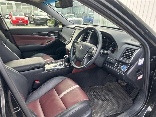 Toyota CROWN 2014 8348185-16