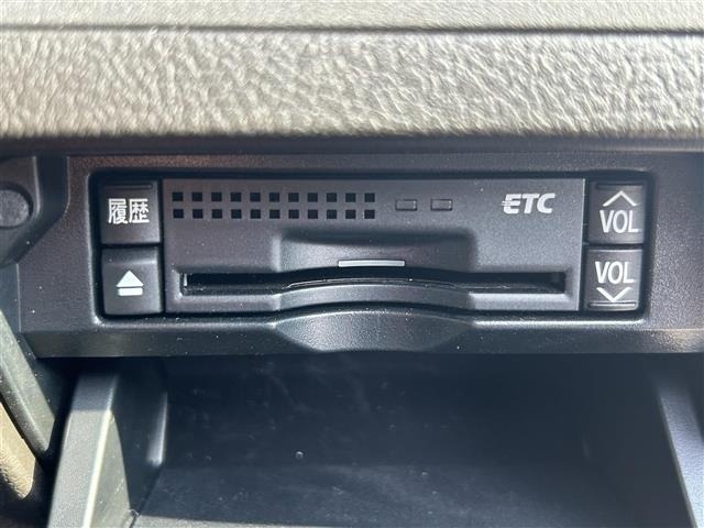 Toyota CROWN 2009 8348205-18