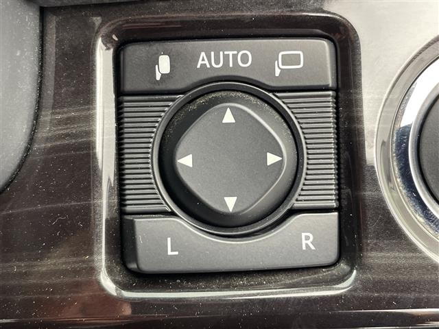 Toyota CROWN 2016 8348220-9