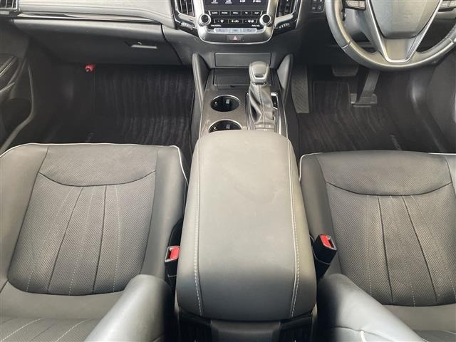 Toyota CROWN 2018 8348221-5