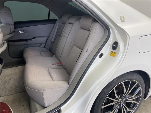 Toyota CROWN 2008 8348222-8