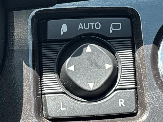Toyota CROWN 2015 8348224-22