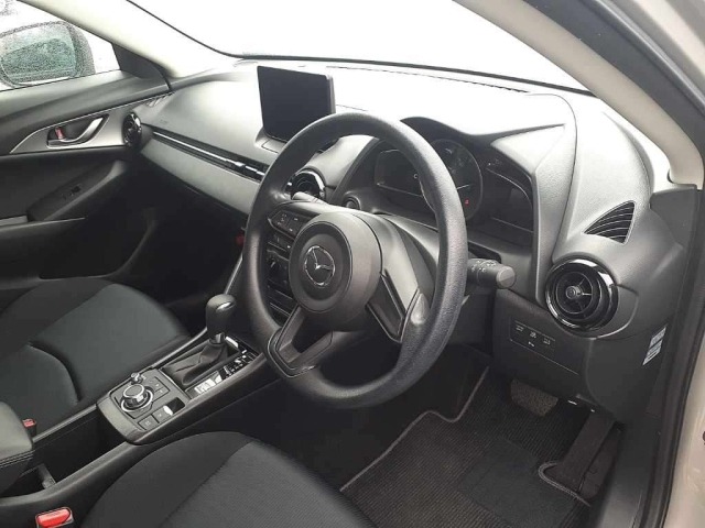 Mazda CX-3 2023 8340338-9