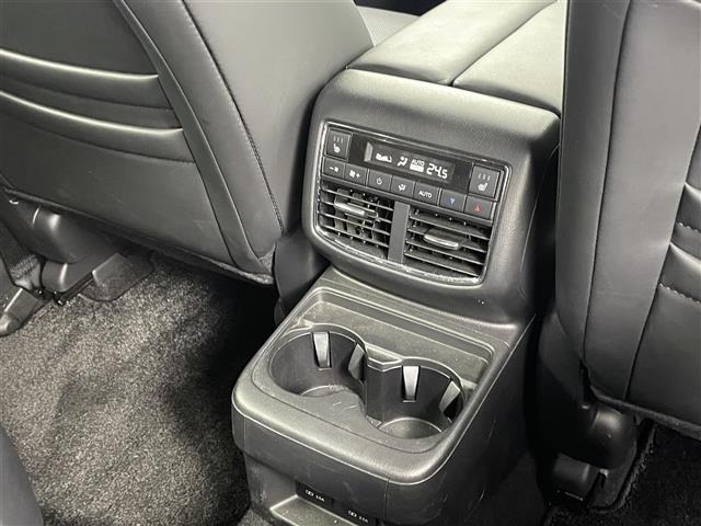 Mazda CX-8 2023 8347208-4