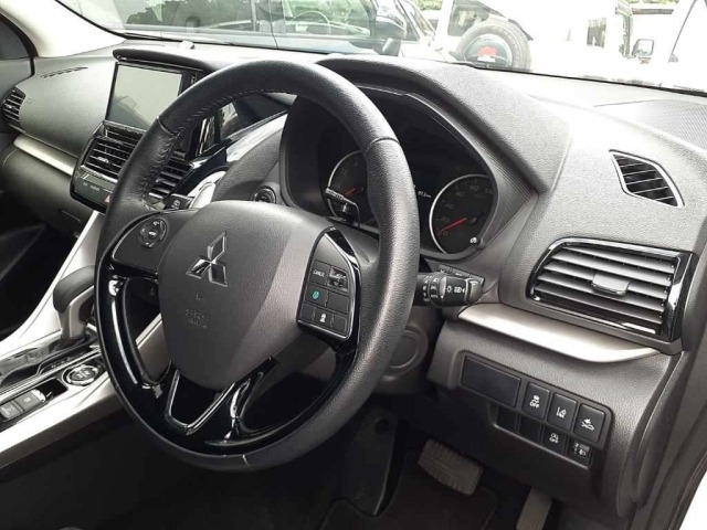 Mitsubishi ECLIPSE CROSS 2023 8347514-9
