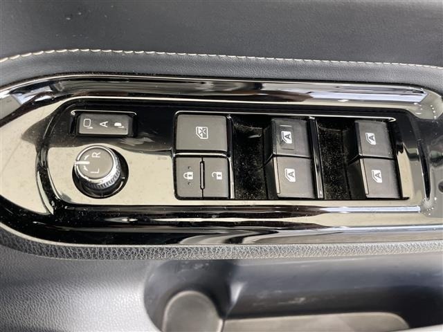 Toyota ESQUIRE 2018 8341933-2