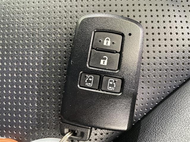 Toyota ESQUIRE 2018 8341933-5