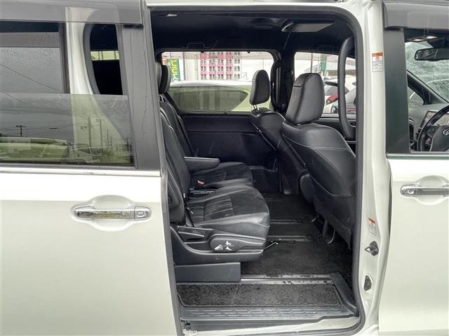 Toyota ESQUIRE 2019 8341939-11