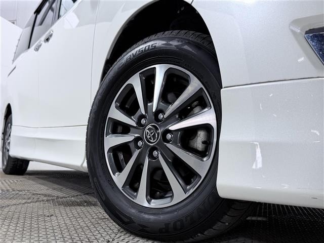 Toyota ESQUIRE 2018 8341953-1