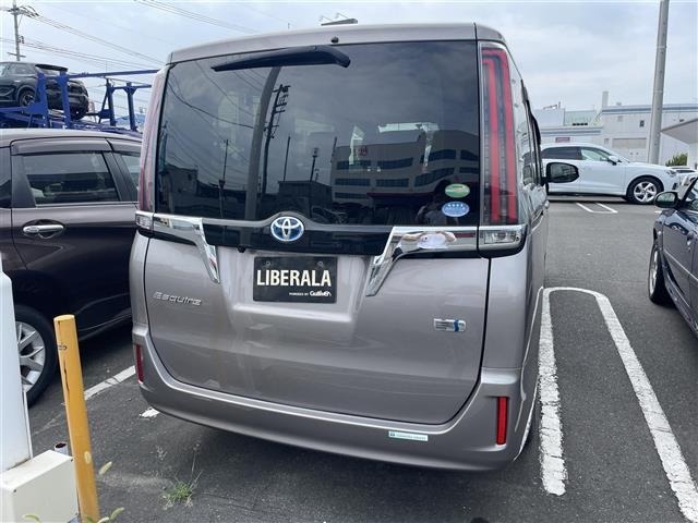 Toyota ESQUIRE 2017 8341967-1