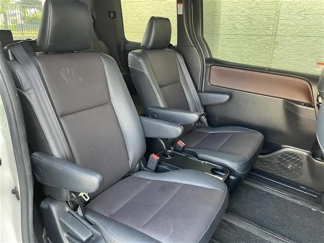 Toyota ESQUIRE 2019 8341974-16