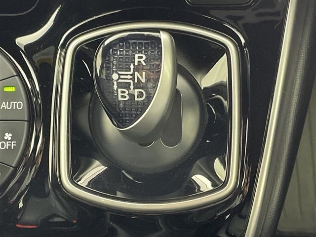 Toyota ESQUIRE 2020 8341989-9