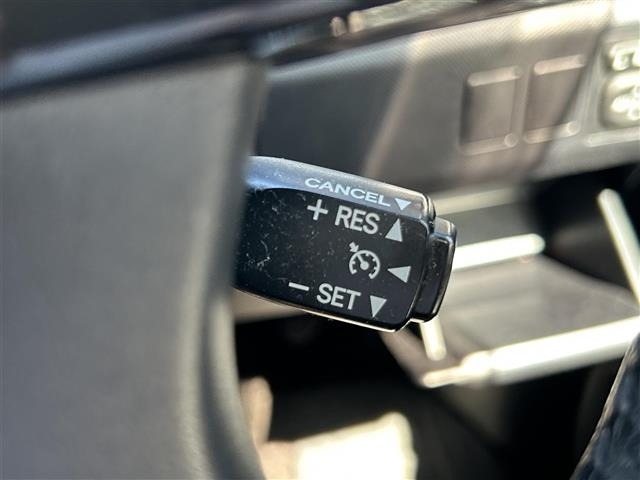 Toyota ESTIMA 2014 8343718-19