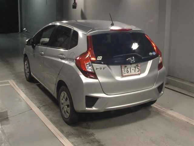 Honda FIT 2016 8341122-1