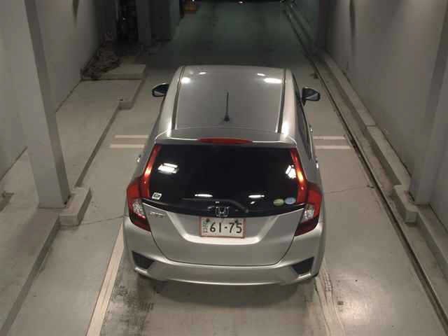 Honda FIT 2016 8341122-7