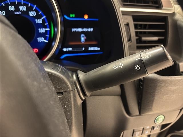 Honda FIT 2015 8341315-11