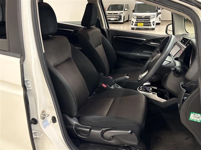 Honda FIT 2015 8341315-21