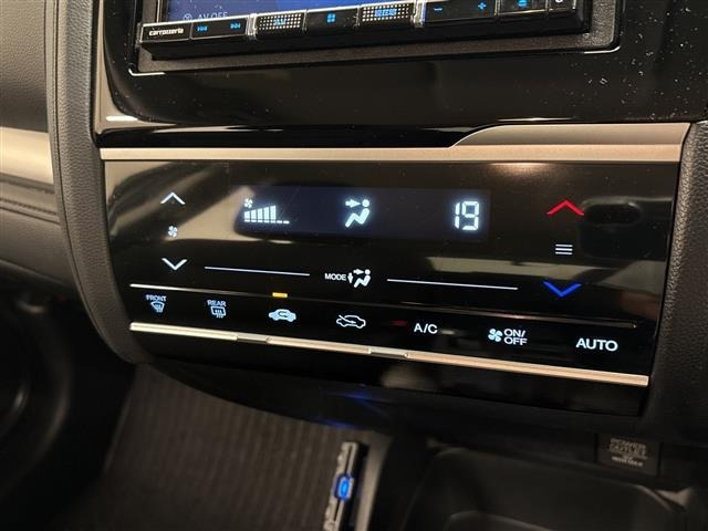 Honda FIT 2015 8341315-4