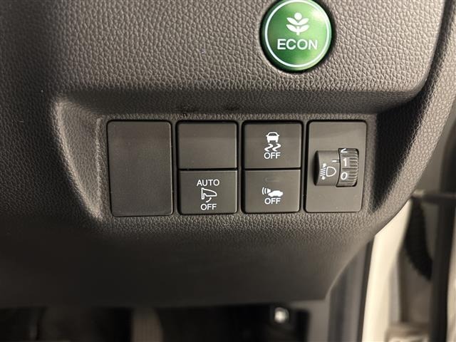 Honda FIT 2015 8341315-6