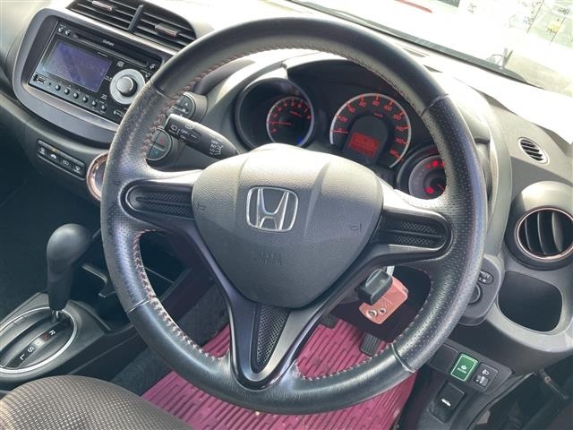 Honda FIT 2013 8341319-9