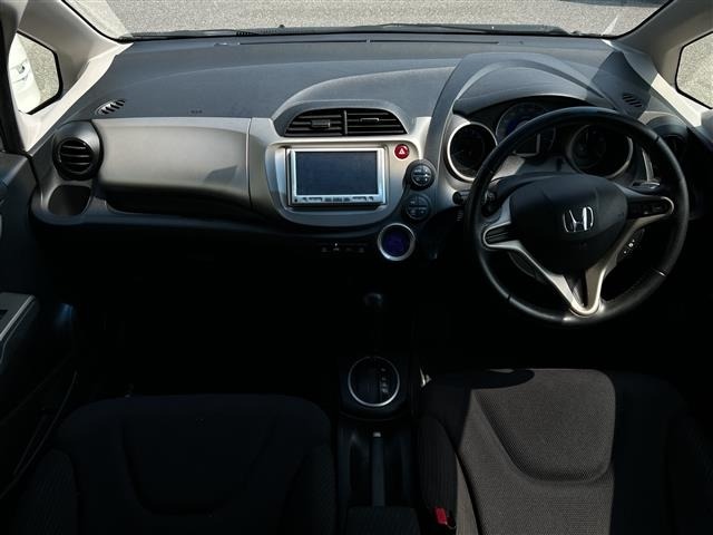 Honda FIT 2011 8341320-4