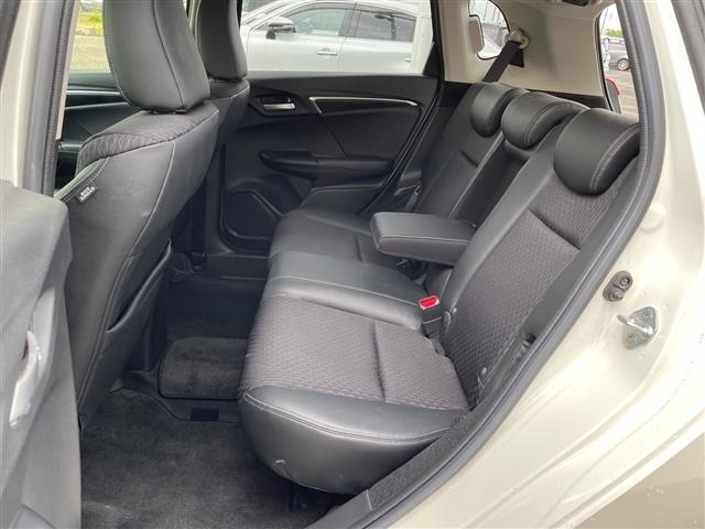 Honda FIT 2016 8341324-11